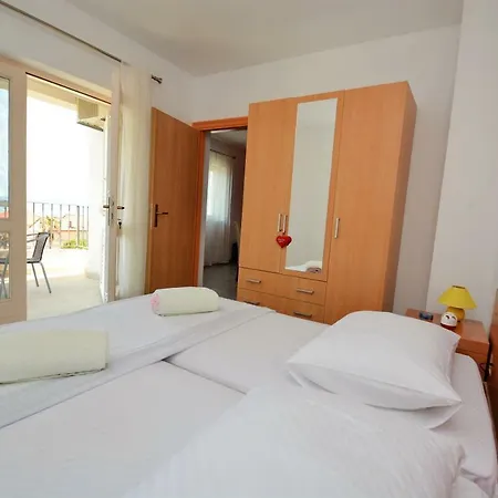 Miro Apartment