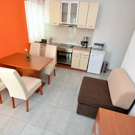 Miro Appartement Petrčane