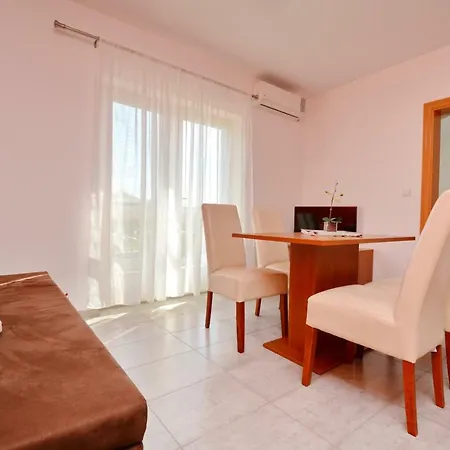 Appartement Miro Petrčane
