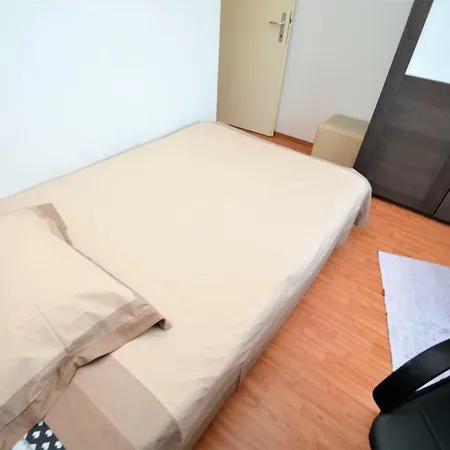 Apartment Miro