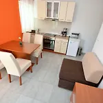 Miro Apartament Petrčane