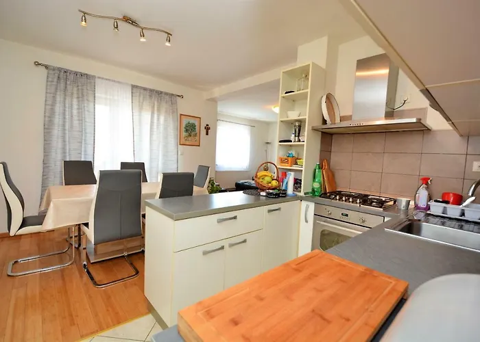 Miro Apartman Petrčane