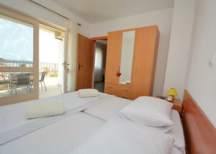 Miro Apartman