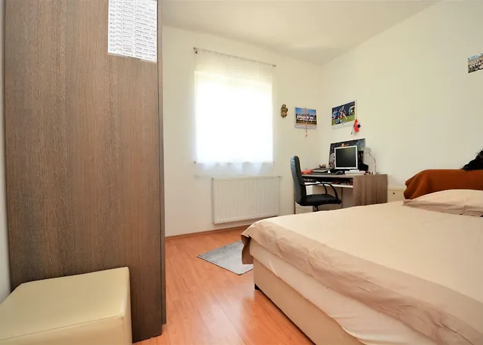 Miro Apartman *